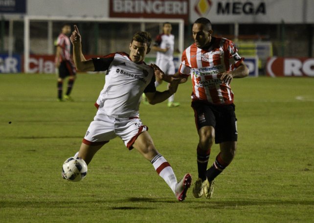GANÓ, GOLEÓ Y AVANZA