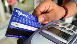 La Corte le puso un límite a las tasas que cobran los bancos