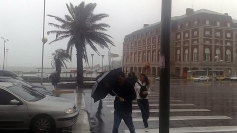Mar del Plata, sin clases por un fuerte temporal