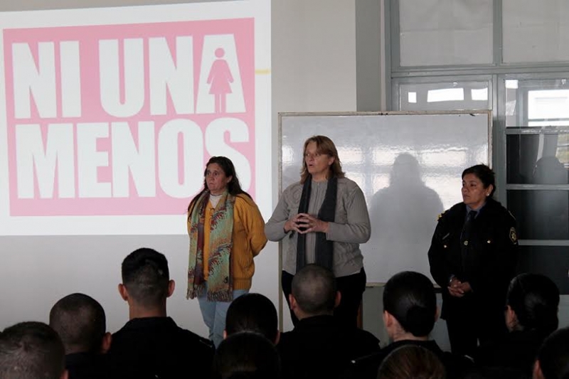 Seguridad capacita a los cadetes del ISEP sobre violencia de género