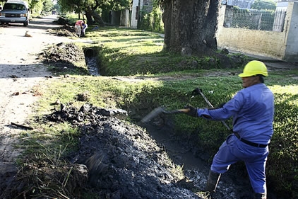Llegará el cordón cuneta y el pavimento a Bº Chalet