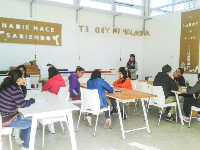 Cientos de jóvenes ya se capacitan en las Escuelas de Trabajo