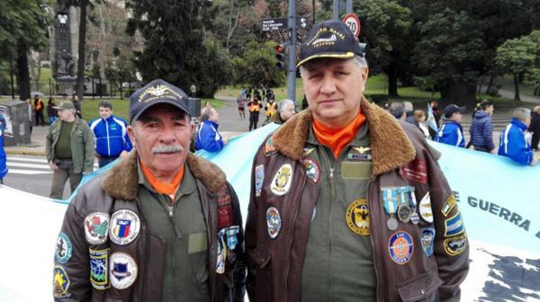 Los ex combatientes de Malvinas cerraron el histórico desfile por el Bicentenario de la Independencia