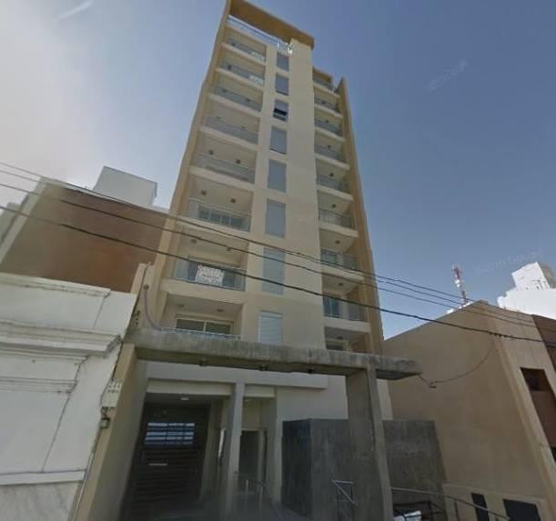 Detuvieron a un “hombre araña” en el microcentro