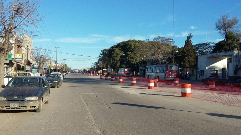 Solicitan que se contemplen dársenas para autos