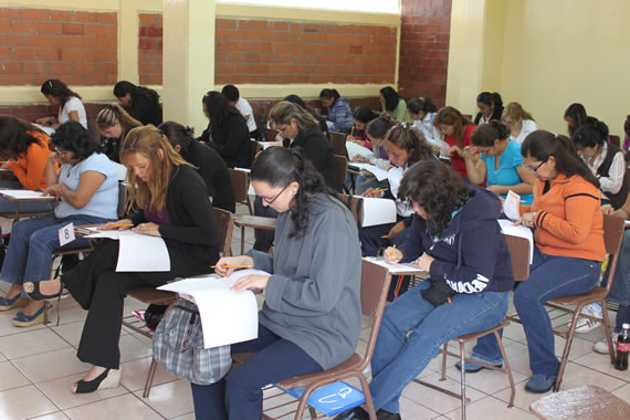 Más de 5200 docentes rindieron el examen para acceder a un cargo directivo