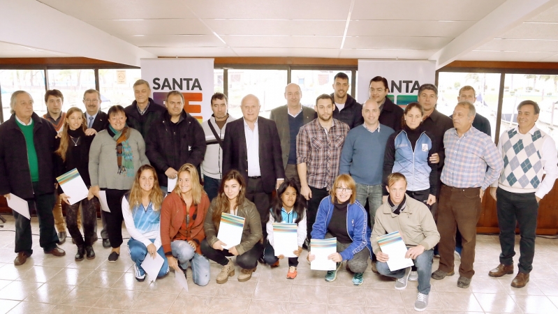Becas para los deportistas que competirán en Río 2016
