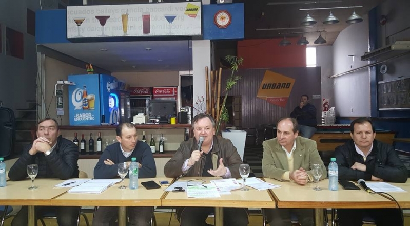 Michlig entregó aportes a instituciones y brindó Conferencia de Prensa