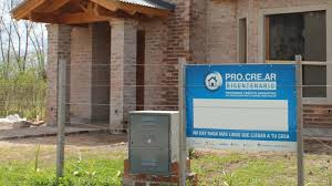 Colectan firmas para prorrogar y actualizar el Procrear