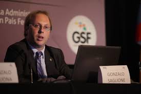 Saglione se niega a reabrir las paritarias