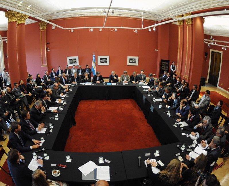 Santa Fe y Nación firmaron una carta federal sin condicionantes
