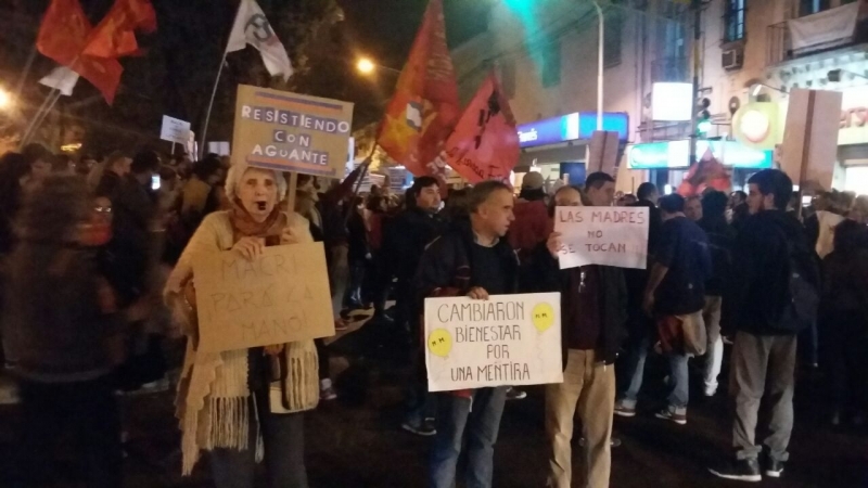 Santa Fe se manifestó contra el aumento de tarifas