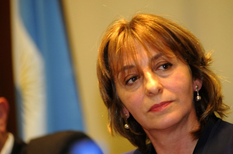 Sube la presión contra Gils Carbó: denuncias, críticas y una interna cada vez más tensa