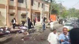 Al menos 93 muertos por un atentado suicida con bombas