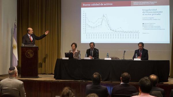 Las 5 medidas que dispuso el Banco Central para un mercado cambiario sin restricciones