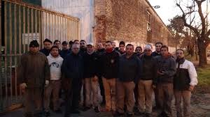 Trabajadores de Cartoneto tomaron la empresa