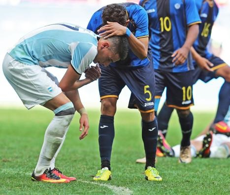 Papelón Olímpico: la selección de fútbol quedó afuera en primera fase