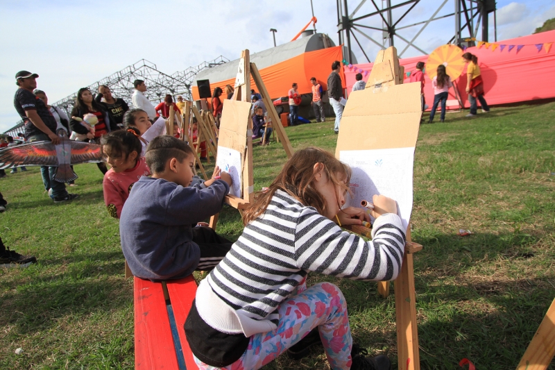Niños y niñas de la Ciudad celebran su día en el Parque Federal