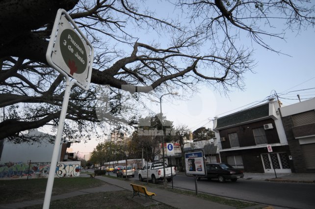 Entradera en Mariano Comas: le vuelven a robar a dos abuelos