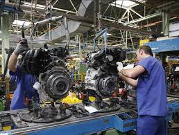 La industria cayó 7,9% en julio