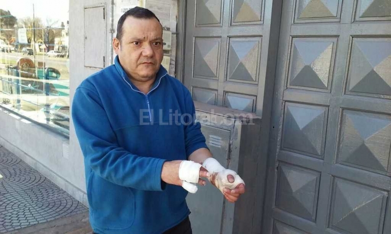 Asaltaron violentamente a un taxista