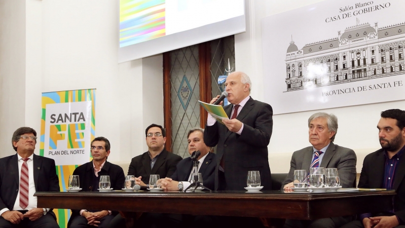 Lifschitz presentó el proyecto de ley del Plan del Norte