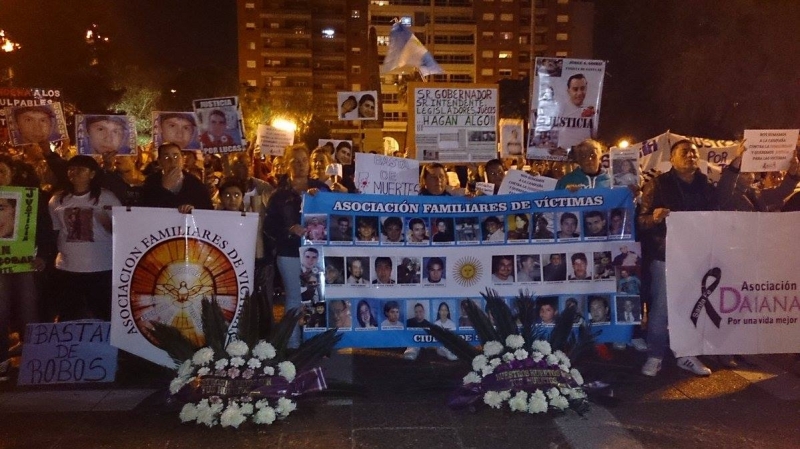 Santa Fe y Rosario movilizadas por la inseguridad