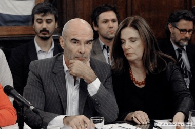 Gómez Centurión dijo saber de personas que hablaban en su nombre en la Aduana