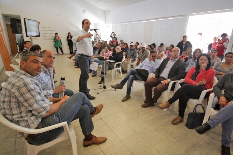 Presentaron obras millonarias para mejorar el B° Barranquitas