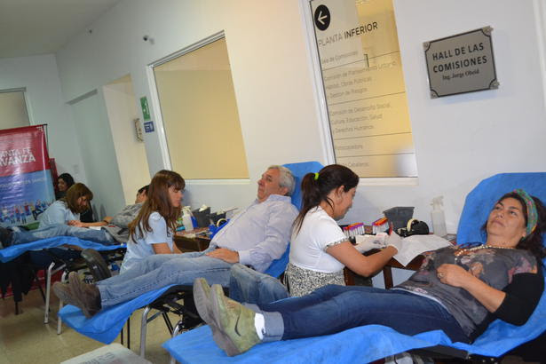 Importante número de voluntarios se sumaron a la colecta de sangre