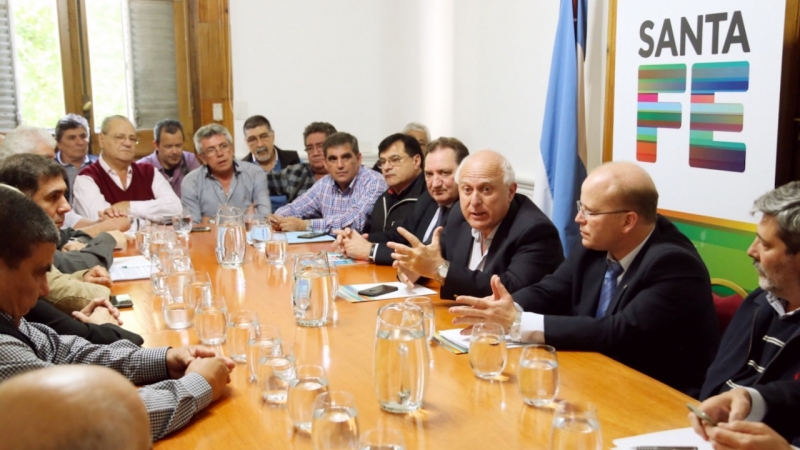 Lifschitz escuchó las inquietudes de industriales y gremios