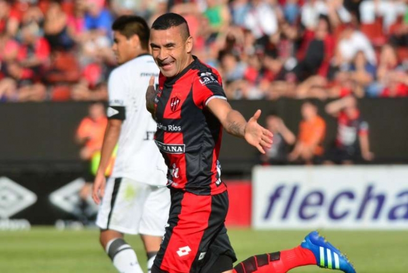 Con muy poco Patronato le ganó a Colón