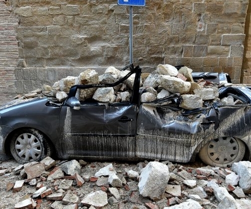El centro de Italia volvió a temblar por un sismo de 6,5 grados