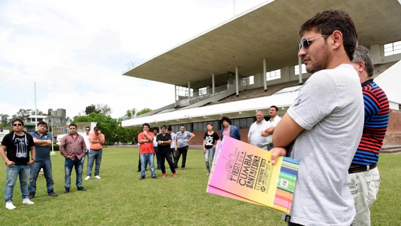 Puesta a punto del hipódromo para la Fiesta de la Cumbia