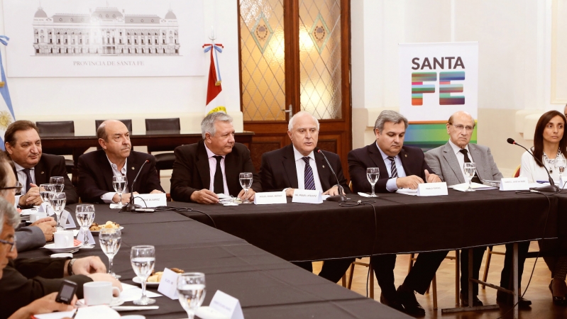 Lifschitz analizó las problemáticas sociales con pastores evangélicos