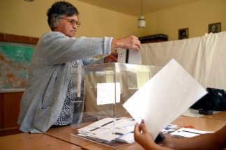 Dos países europeos deciden en las urnas volver a mirar a Moscú