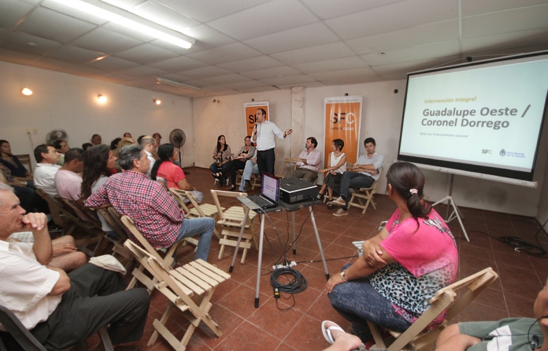 Corral presentó obras que renovarán Guadalupe Oeste y Coronel Dorrego 