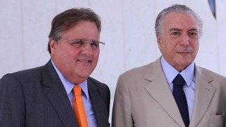 Renunció ministro de Temer acusado de tráfico de influencias
