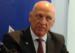“No veo un proyecto que beneficie a la mayoría”