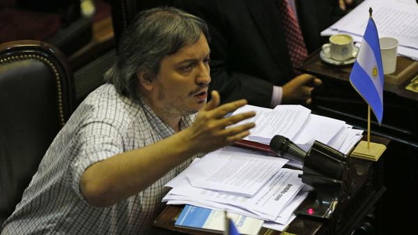 Máximo Kirchner defendió a Sergio Massa