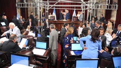 Gobernadores y funcionarios debatirán sobre el proyecto de Ganancias