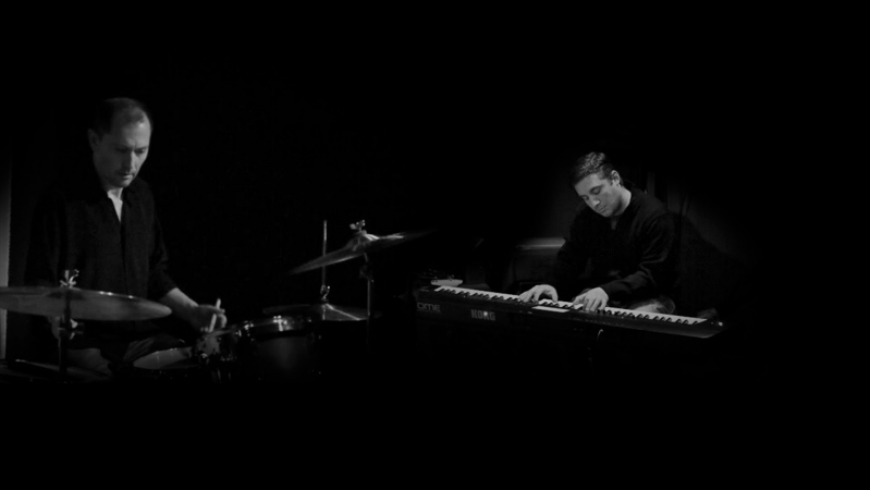 Se presenta “Luna de mármol”, concierto de piano y percusión