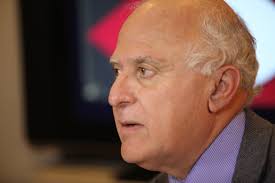 Lifschitz, a favor de 