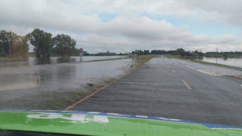 Recomiendan no transitar rutas, autopistas y caminos