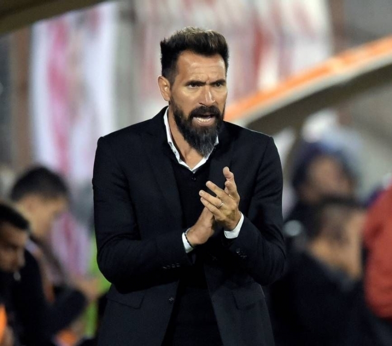 El Sabalero presenta su nuevo DT
