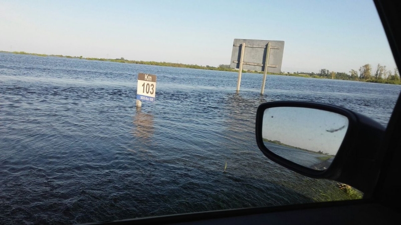 Continúa el corte total en la autopista Santa Fe- Rosario