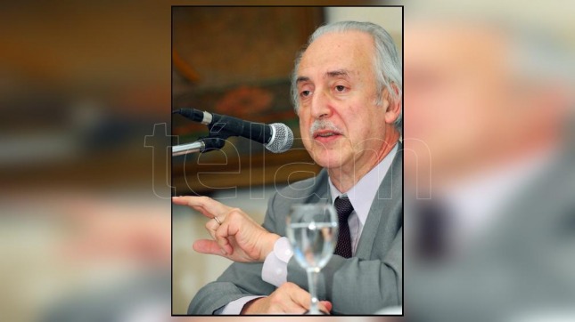 Falleció el economista Eduardo Curia