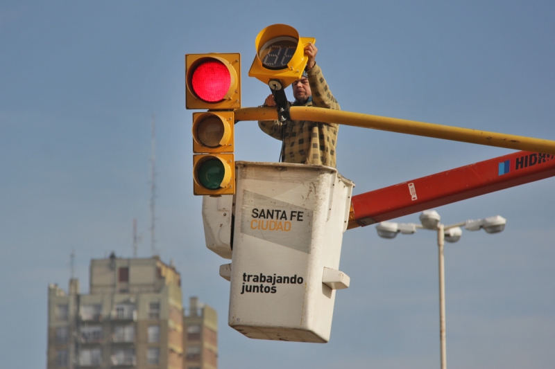 Reprogramaron semáforos del Paseo Bulevar y el macrocentro