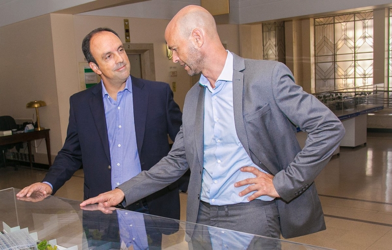 Corral analizó con Dietrich diferentes proyectos 
