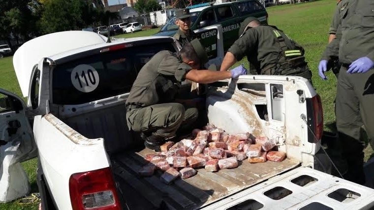 Incautan 80 kg. de marihuana que venía hacia Santa Fe